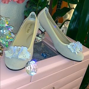 New! David Tate Floral Mesh Flats